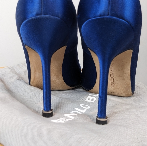 The "Carrie" Manolo "hangisi" satin pumps sz 36 - Picture 13 of 13